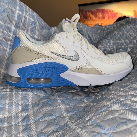 Women’s Nike AirMax size 7 - Picture 3 of 3